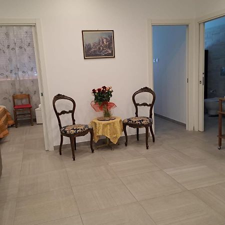 Lilibet Apartment Palermo Bagian luar foto