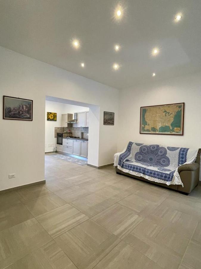 Lilibet Apartment Palermo Bagian luar foto