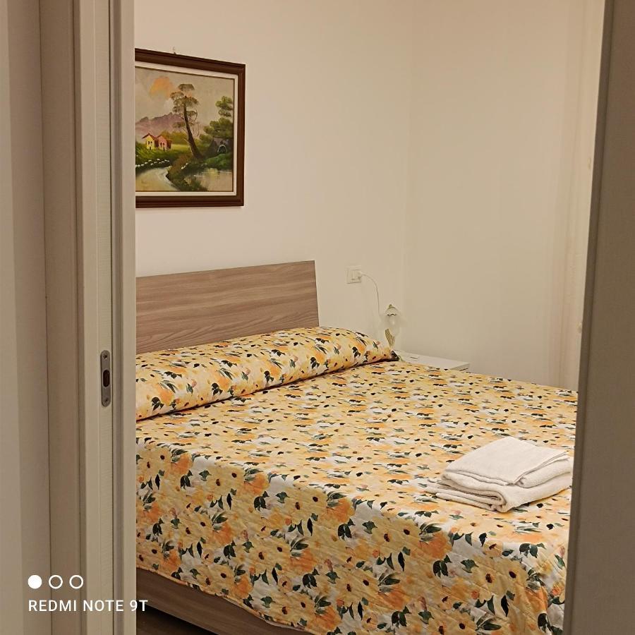 Lilibet Apartment Palermo Bagian luar foto
