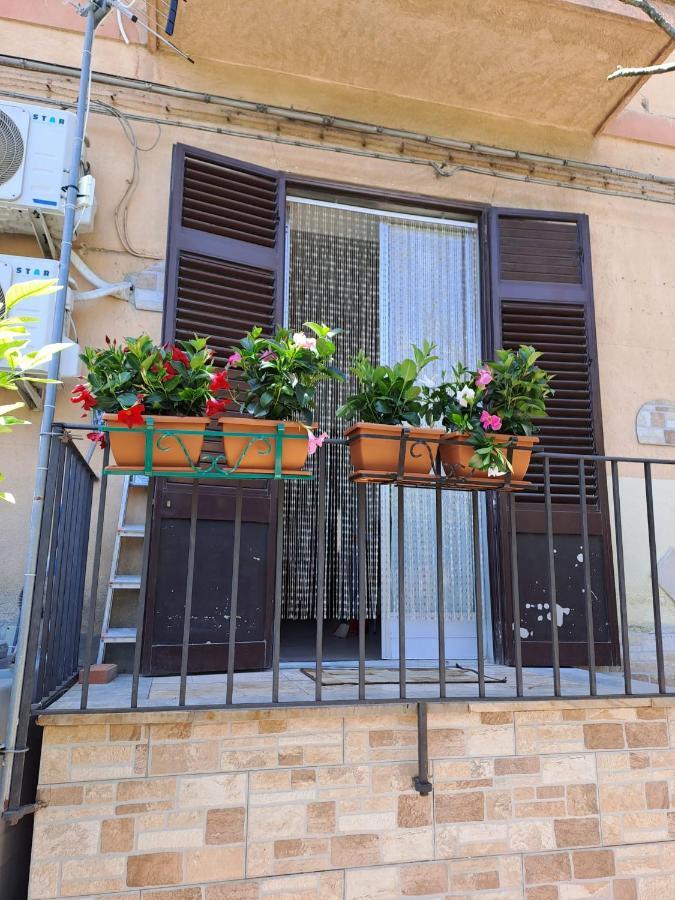 Lilibet Apartment Palermo Bagian luar foto